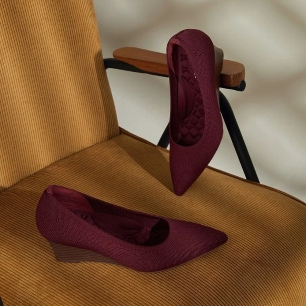Vivaia Wedge Heel Knit Pointed Toe Slip On‎  Shoes Burgundy EU/38.5 US/7.5